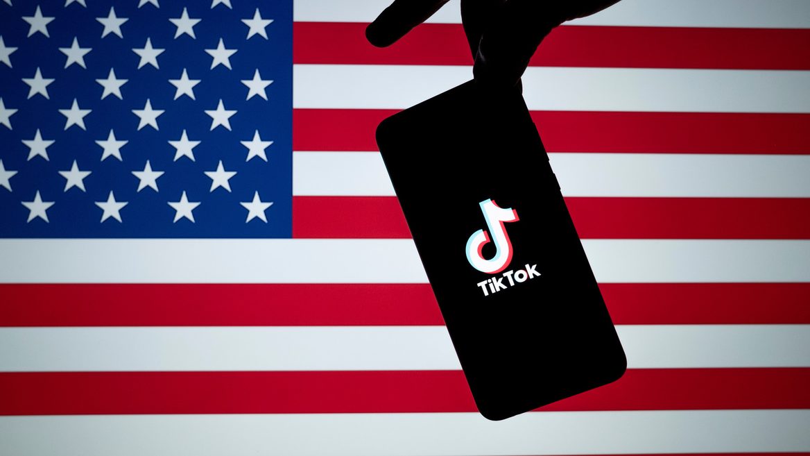აშშ-ის სენატმა სამთავრობო ტელეფონებზე TikTok-ის გამოყენების აკრძალვას მხარი დაუჭირა